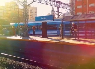 Lanús cumple 76 años.