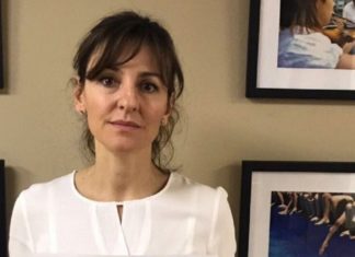 Acuña alertó sobre la militancia docente en las aulas.