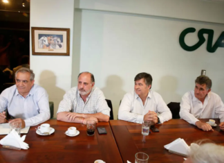 El campo confirmó el paro.