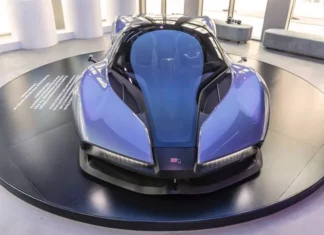 Éste es el auto de hidrógeno.