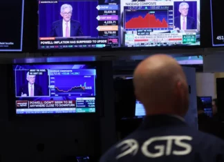 Advierten que la suba de tasas de la Fed complica las previsiones de crecimiento y la estabilidad cambiaria